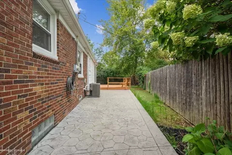 Exterior - 316 Chalfonte, Grosse Pointe Farms, MI 48236 photo 5 of 13