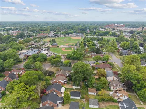 View/Area - 316 Chalfonte, Grosse Pointe Farms, MI 48236 photo 3 of 4