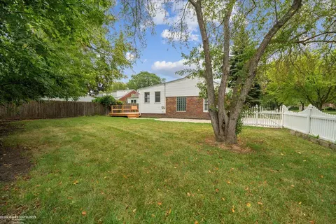Exterior - 316 Chalfonte, Grosse Pointe Farms, MI 48236 photo 8 of 13