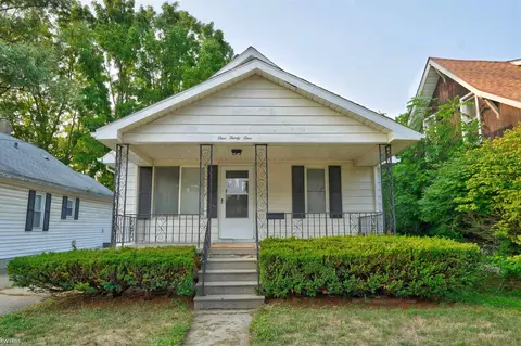 Exterior - 131 E Lakeview, Flint, MI 48503 photo 1 of 5