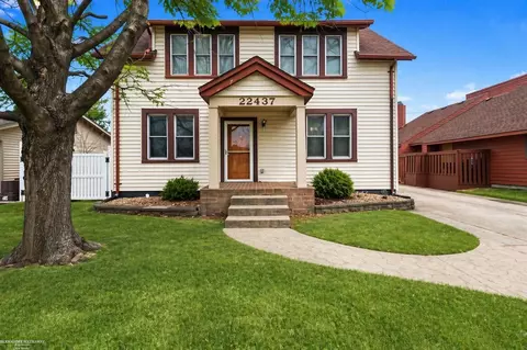 22437 Milner, Saint Clair Shores, MI 48081