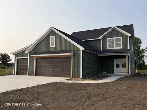 10589 Spring Mdw, Freeland, MI 48623