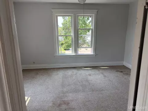 Bedroom - 210 N 13th, Escanaba, MI 49829 photo 9 of 10