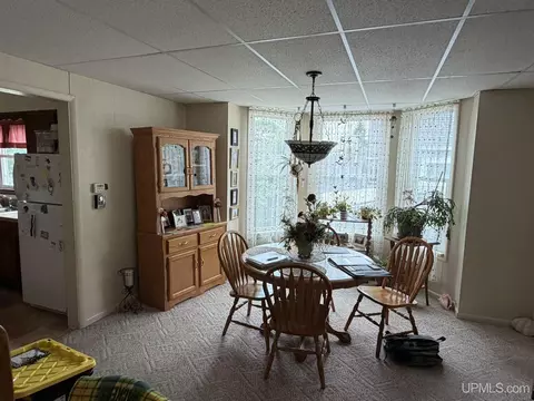 Dining - 210 N 13th, Escanaba, MI 49829 photo 2 of 2