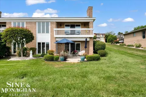 Exterior - 1935 River #16, Saint Clair, MI 48079 photo 5 of 5