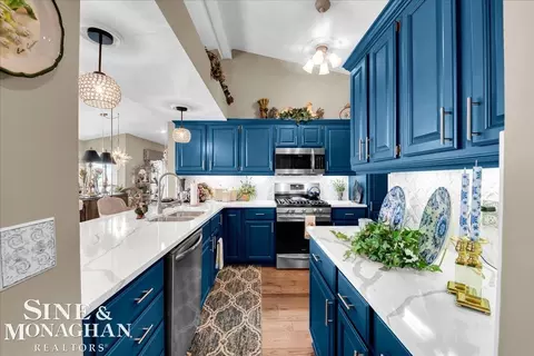 Kitchen - 1935 River #16, Saint Clair, MI 48079 photo 2 of 5