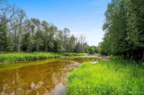 View/Area - W1677 Orchard, Wilson, MI 49896 photo 2 of 18