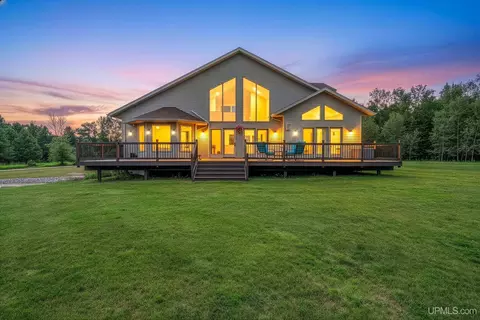 W1677 Orchard, Wilson, MI 49896