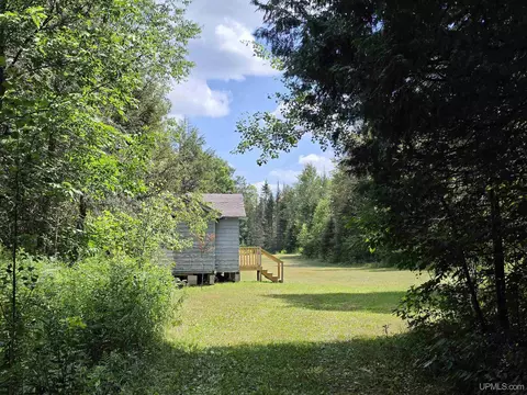 20 Acre Camp Rosss Grade, Gwinn, MI 49831