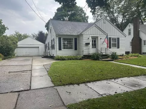 1229 University, Adrian, MI 49221