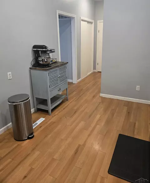 Entry Way - 2755 N Orr, Hemlock, MI 48626 photo 1 of 1