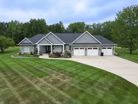 1860 S Beyer, Saginaw, MI 48601