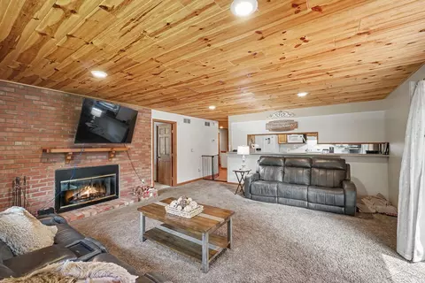 Living - 5089 Golfview, Au Gres, MI 48703 photo 1 of 2