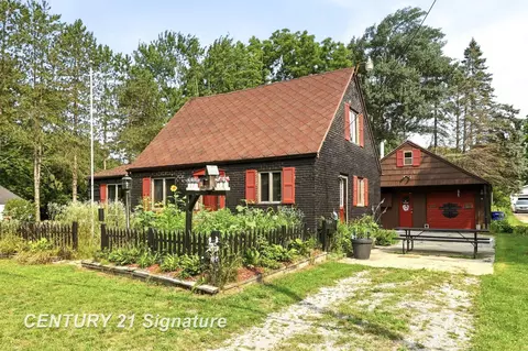 3865 King, Saginaw, MI 48601