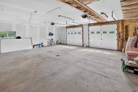 Other - 93 N Larry, Midland, MI 48640 photo 3 of 5