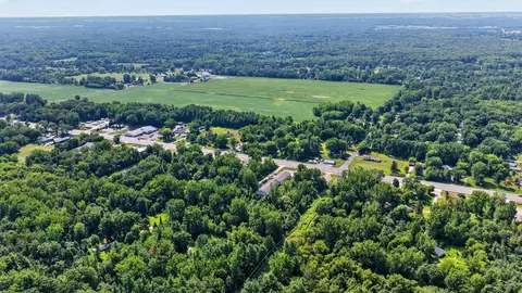 View/Area - 93 N Larry, Midland, MI 48640 photo 7 of 13