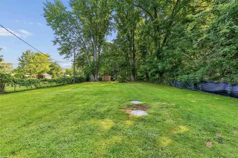 Exterior - 133 Murphy, Saint Clair, MI 48079 photo 4 of 5