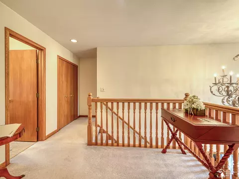 Entry Way - 225 E Dean, Temperance, MI 48182 photo 4 of 6
