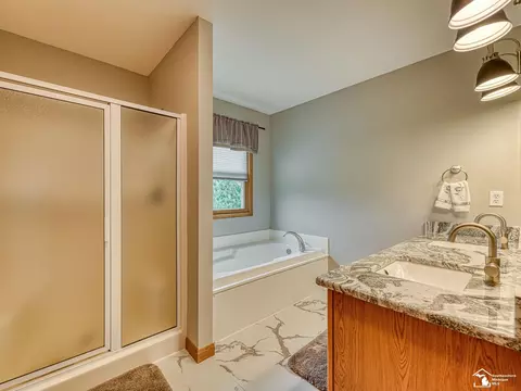Bath - 225 E Dean, Temperance, MI 48182 photo 3 of 4