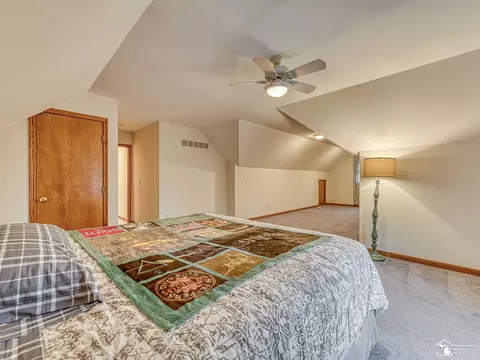 Bedroom - 225 E Dean, Temperance, MI 48182 photo 8 of 11