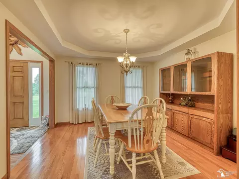 Dining - 225 E Dean, Temperance, MI 48182 photo 1 of 3