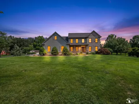 Exterior - 225 E Dean, Temperance, MI 48182 photo 2 of 20