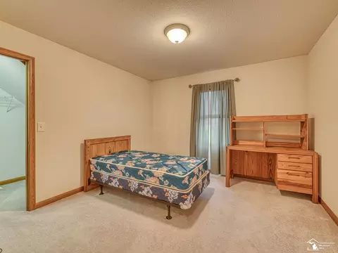 Bedroom - 225 E Dean, Temperance, MI 48182 photo 7 of 11