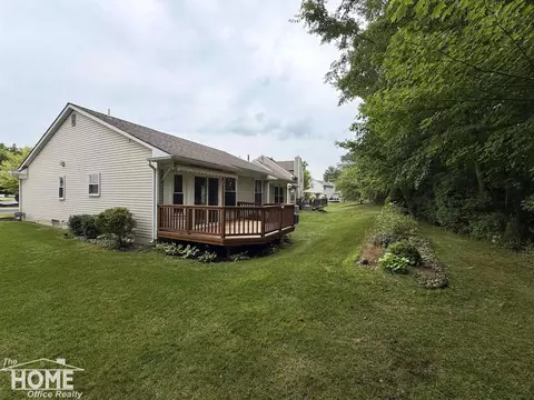 Exterior - 843 Yorick, Wixom, MI 48393 photo 5 of 13