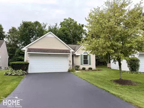 843 Yorick, Wixom, MI 48393