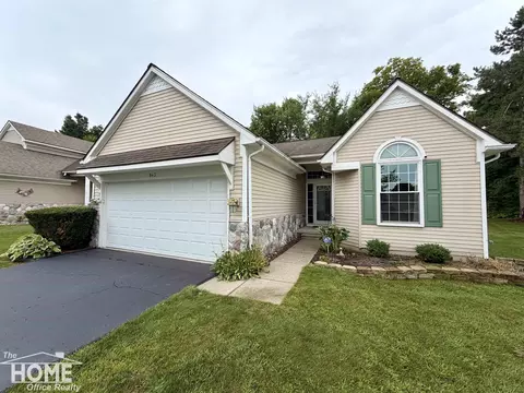 Exterior - 843 Yorick, Wixom, MI 48393 photo 3 of 13