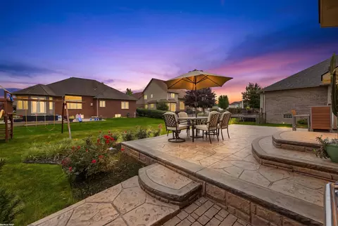 Exterior - 55300 Azinger, Macomb, MI 48042 photo 3 of 11