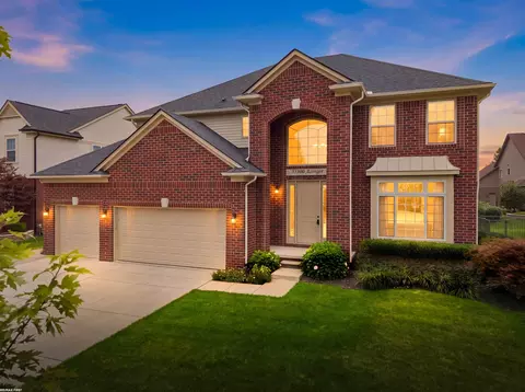 Exterior - 55300 Azinger, Macomb, MI 48042 photo 2 of 11