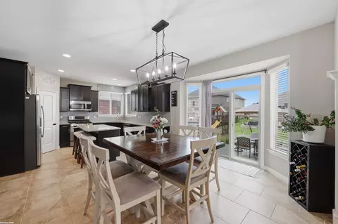 Dining - 55300 Azinger, Macomb, MI 48042 photo 1 of 2