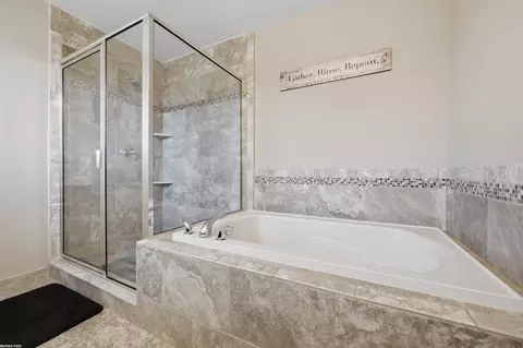 Bath - 55300 Azinger, Macomb, MI 48042 photo 3 of 7