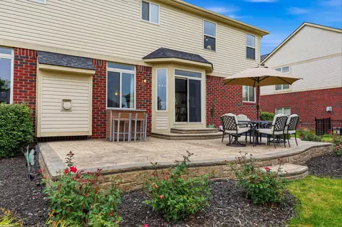 Exterior - 55300 Azinger, Macomb, MI 48042 photo 5 of 11