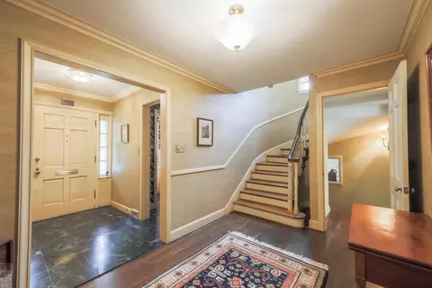 Entry Way - 1024 Buckingham, Grosse Pointe Park, MI 48230 photo 3 of 5