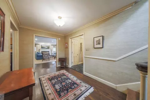 Entry Way - 1024 Buckingham, Grosse Pointe Park, MI 48230 photo 4 of 5