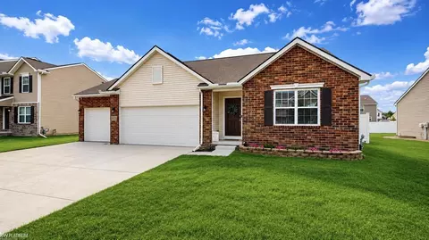 Exterior - 58221 River Oaks, New Haven, MI 48048 photo 2 of 6