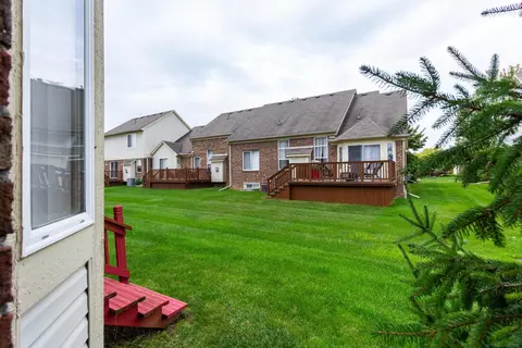 Exterior - 45559 Rathmore, Macomb, MI 48044 photo 4 of 6