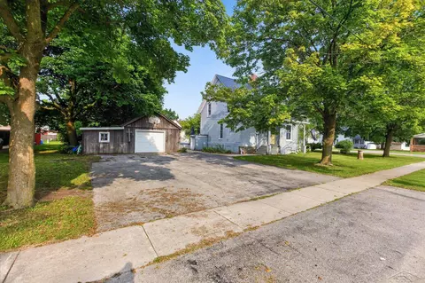 Exterior - 700 E Main, Sebewaing, MI 48759 photo 2 of 7