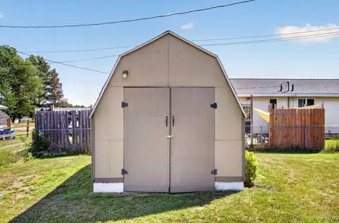 Other - 1710 Glenwood, Ishpeming, MI 49849 photo 8 of 10
