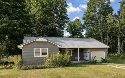18443 County Road 458, Newberry, MI 49868