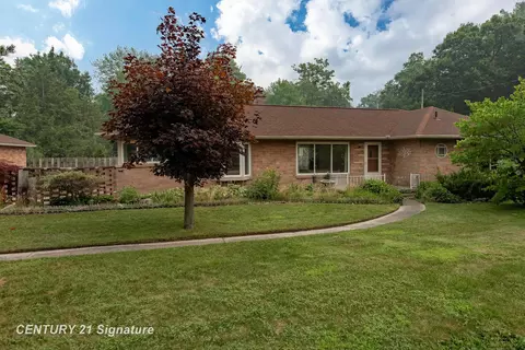 103 Lincoln, Bay City, MI 48706
