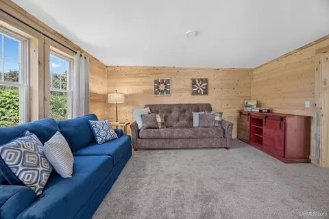 Living - 9802 Us41, Mohawk, MI 49950 photo 4 of 5