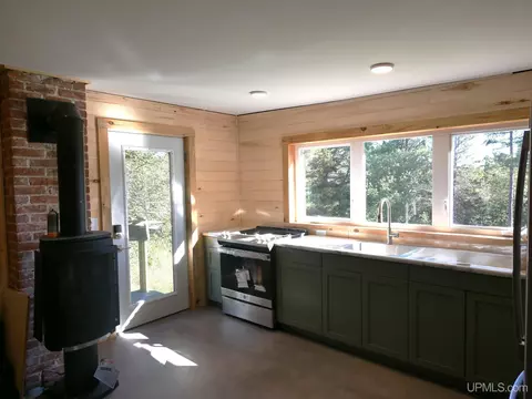 Kitchen - 9802 Us41, Mohawk, MI 49950 photo 7 of 7