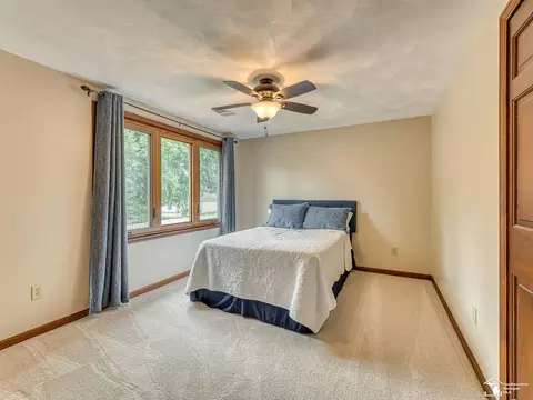 Bedroom - 14998 Kay, Monroe, MI 48161 photo 4 of 6