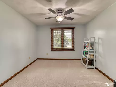 Bedroom - 14998 Kay, Monroe, MI 48161 photo 5 of 6