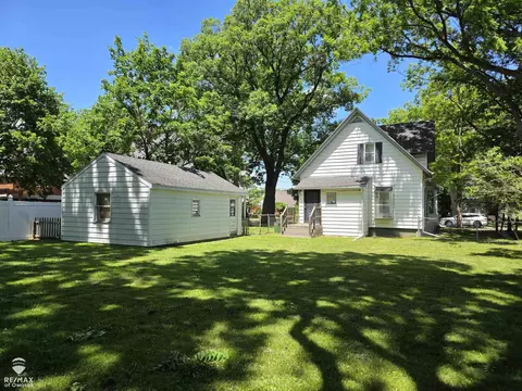 Exterior - 709 Lee, Owosso, MI 48867 photo 3 of 3