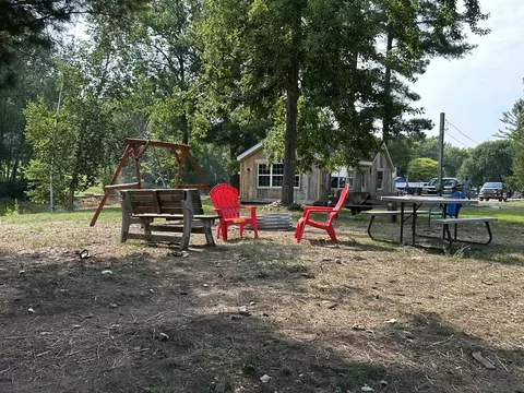 Exterior - 504 Hilo, Gladwin, MI 48624 photo 8 of 19