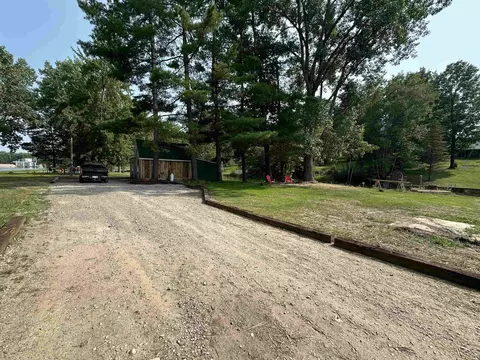 Exterior - 504 Hilo, Gladwin, MI 48624 photo 10 of 19